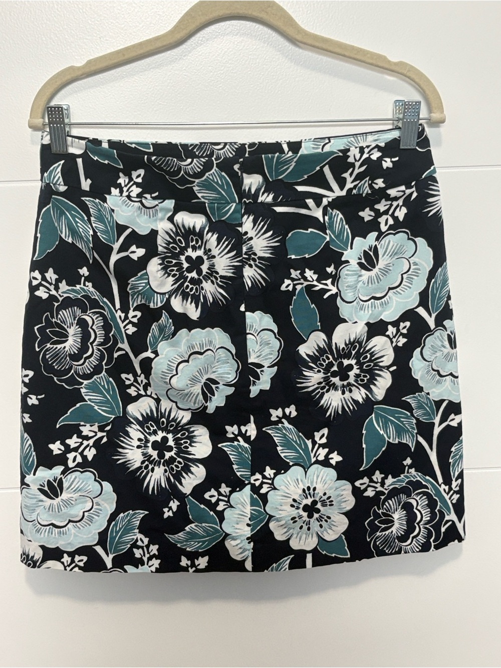LOFT Black Mini Skirt with Teal and White Floral Print - Picture 2 of 5